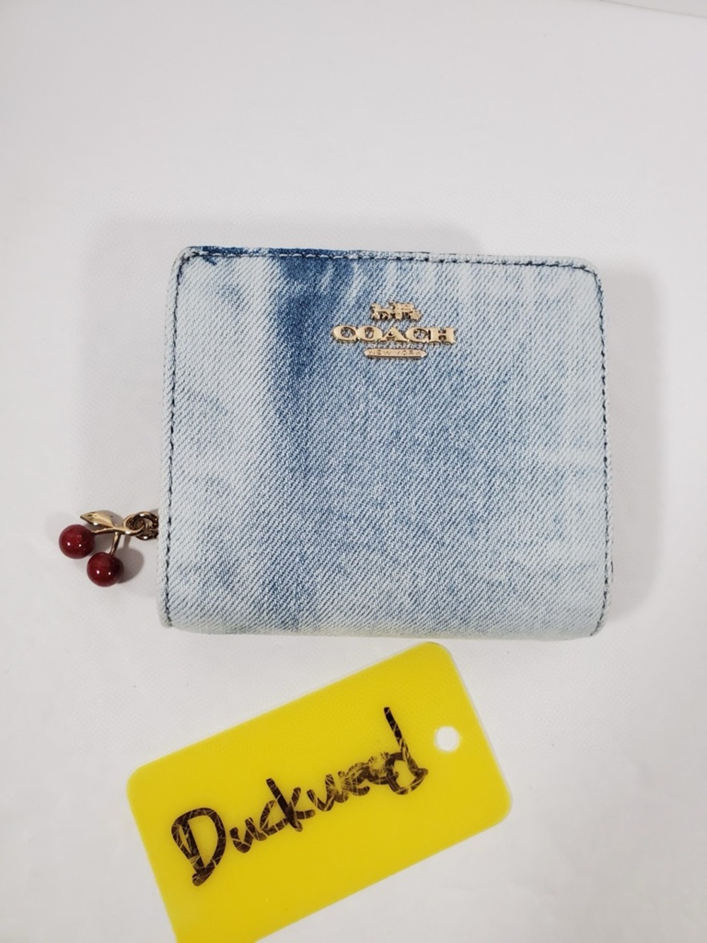 NWT Coach Snap Wallet In Loved Denim With Charm CEC35